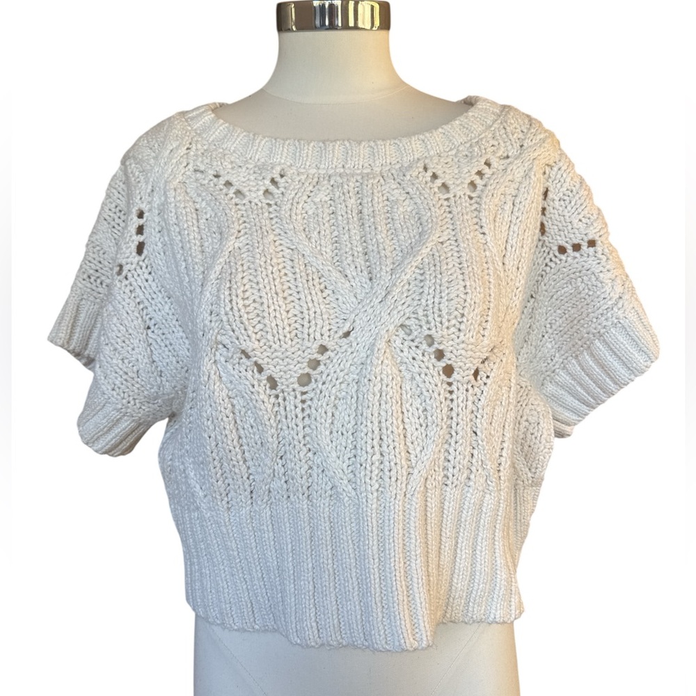 By Together NWT Cream Crochet Top Short Sleeve Crop Sweater L
